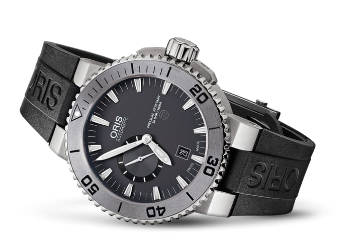 Image of Aquis Titan Small Second, Date